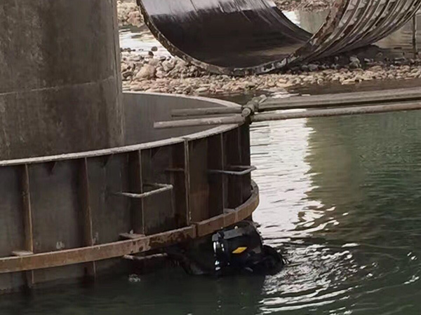 橋墩橋樁水下加固