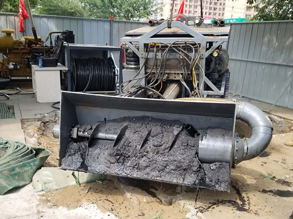 機(jī)器人水下清淤